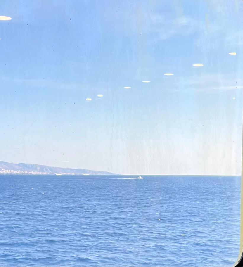 Casa Azzurra Leilighet Messina Eksteriør bilde